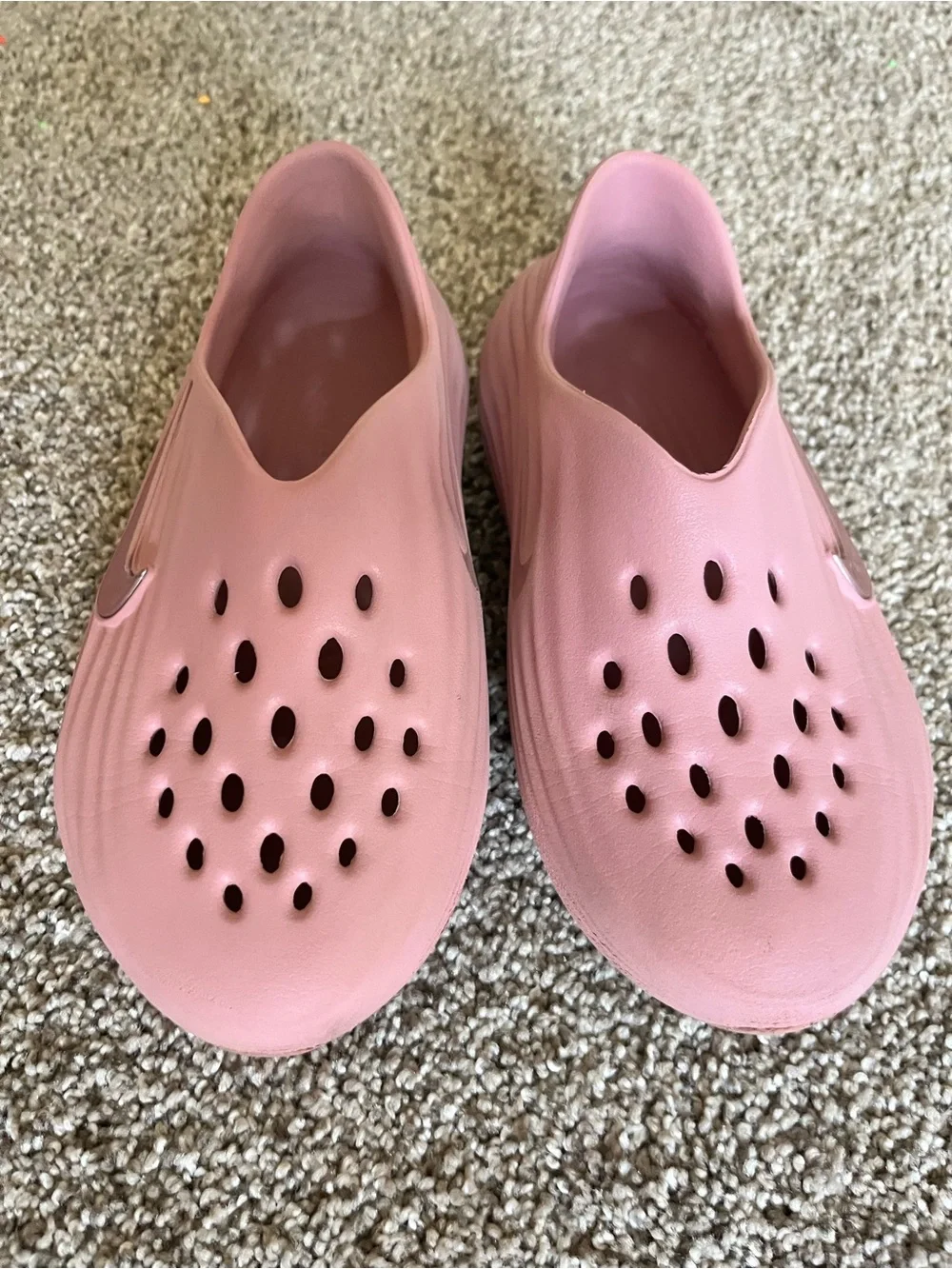 Nike ReactX Rejuven8 Kids Pink Slip-On